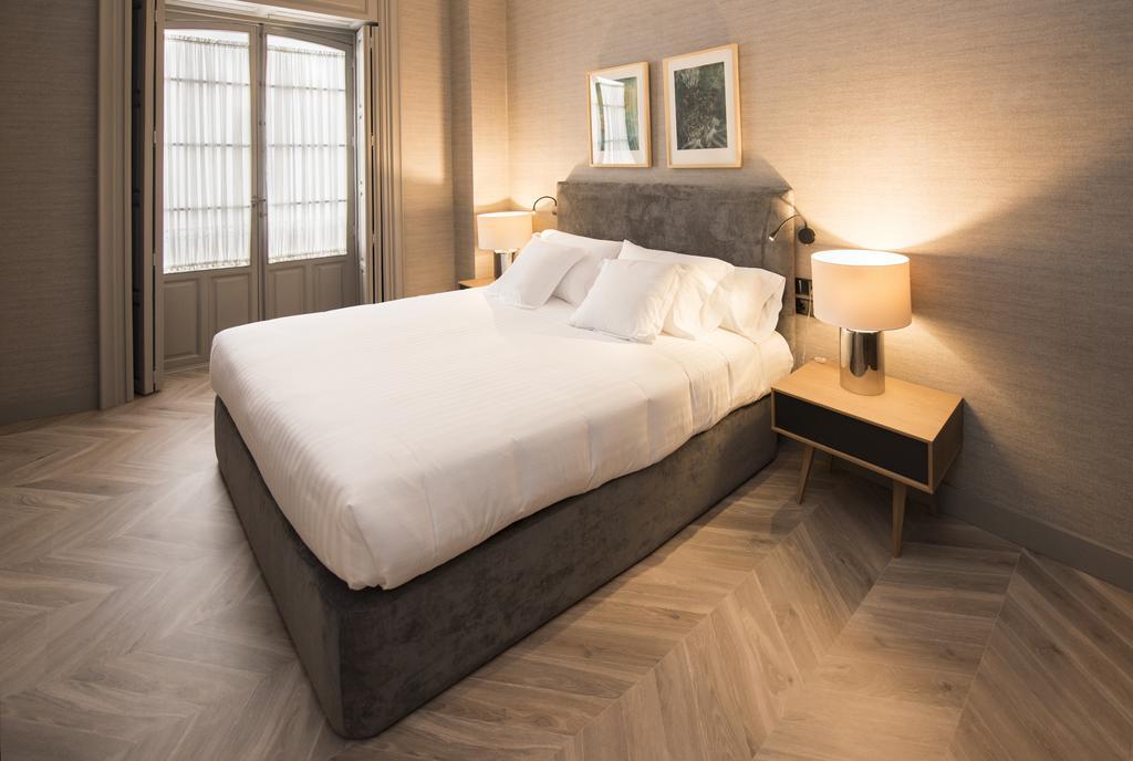 Palacio Salvetti Suites Alicante Bagian luar foto